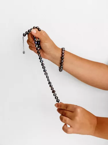 Gaura Pearls Perlenkette - schwarz, 45 cm, Stahl Bild 2